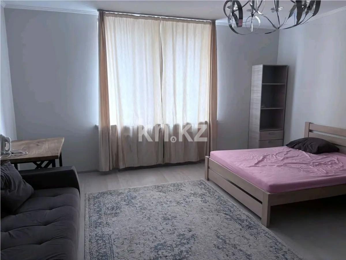 Продажа 1-комнатной квартиры, 72.6 м² в Астане