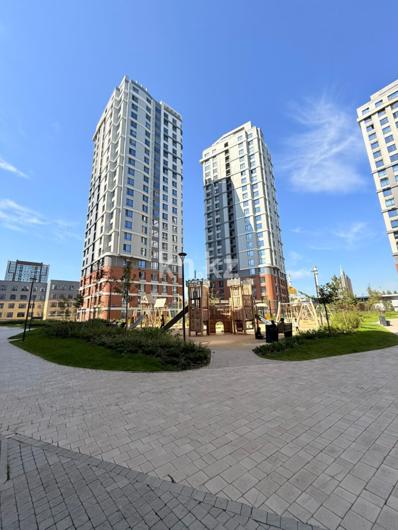 Продажа 4-комнатной квартиры, 98 м², ул. Сыганак, дом  52/1 - пр. Кабанбай батыра - Продажа  четырехкомнатных квартир в Астане фото 1 из 4
