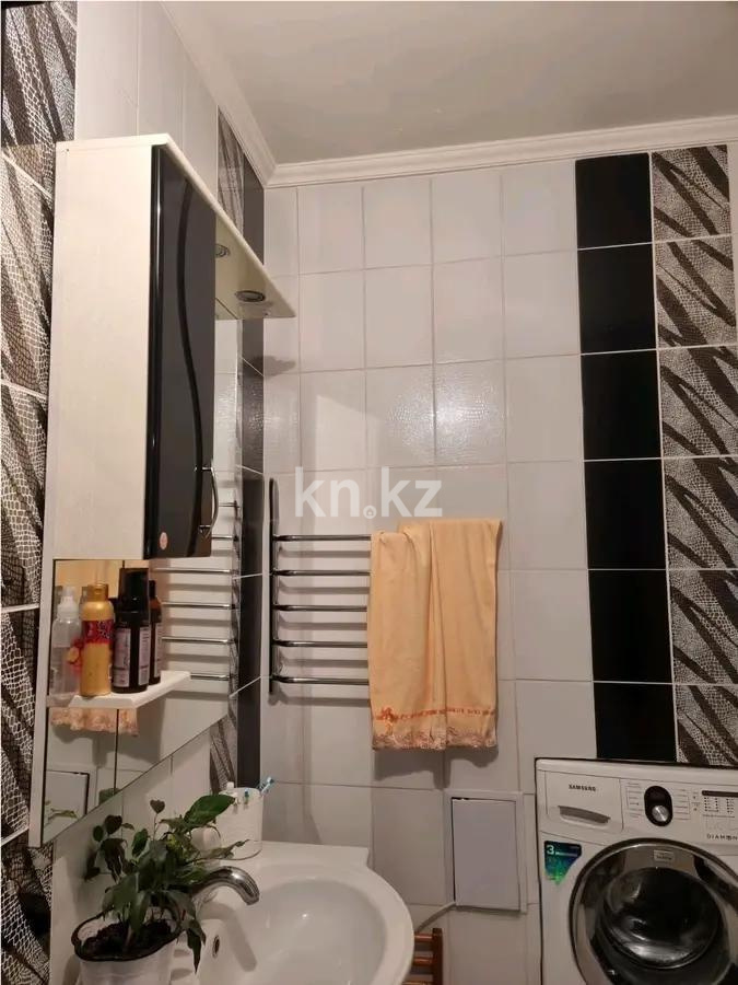 Продажа 1-комнатной квартиры, 38 м², пр. Абая, дом  92/1 в Астане - фото 3