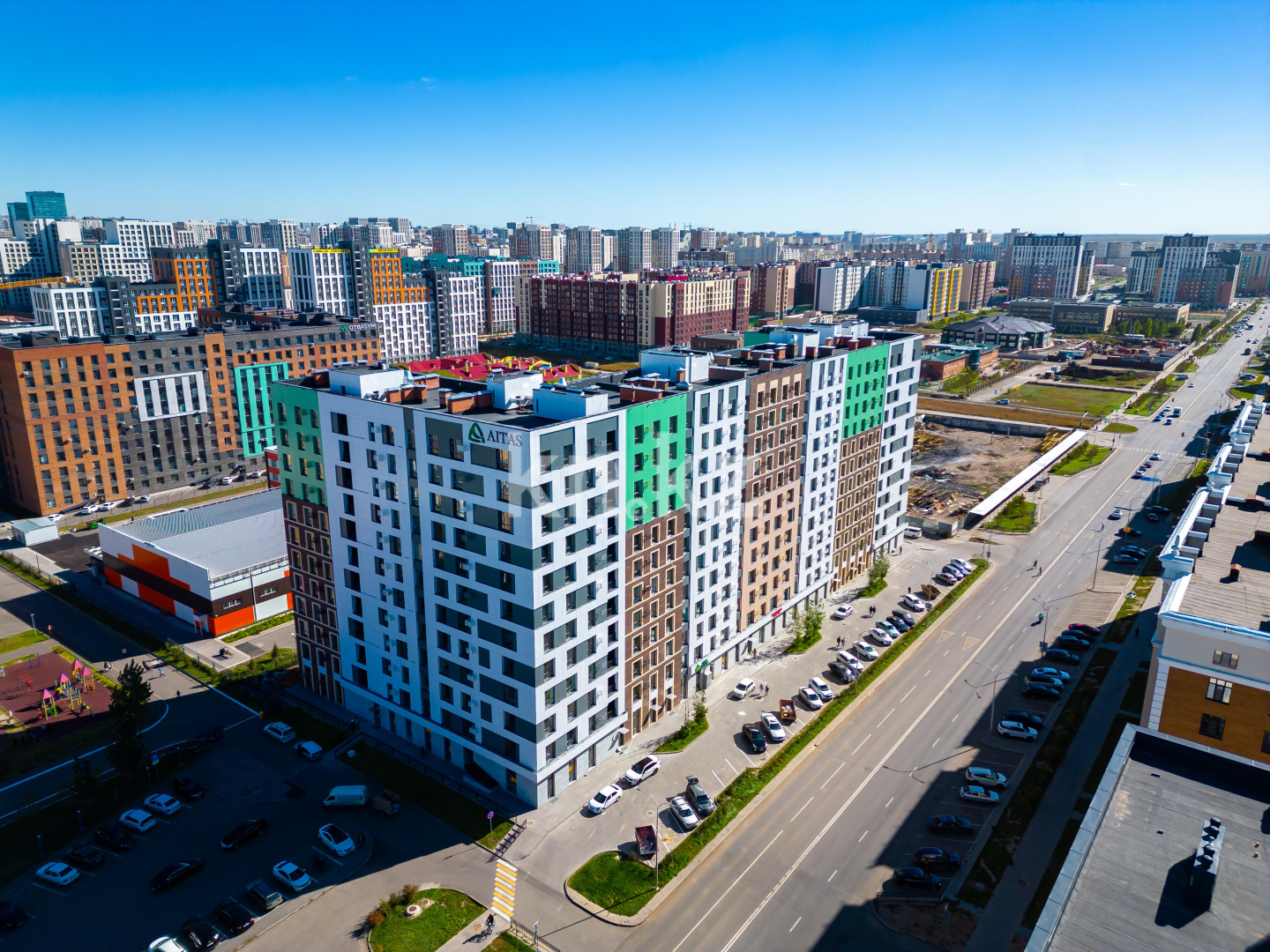 Продажа 3-комнатной квартиры, 60 м², ул. Омарова, дом  12в в Астане - фото 7