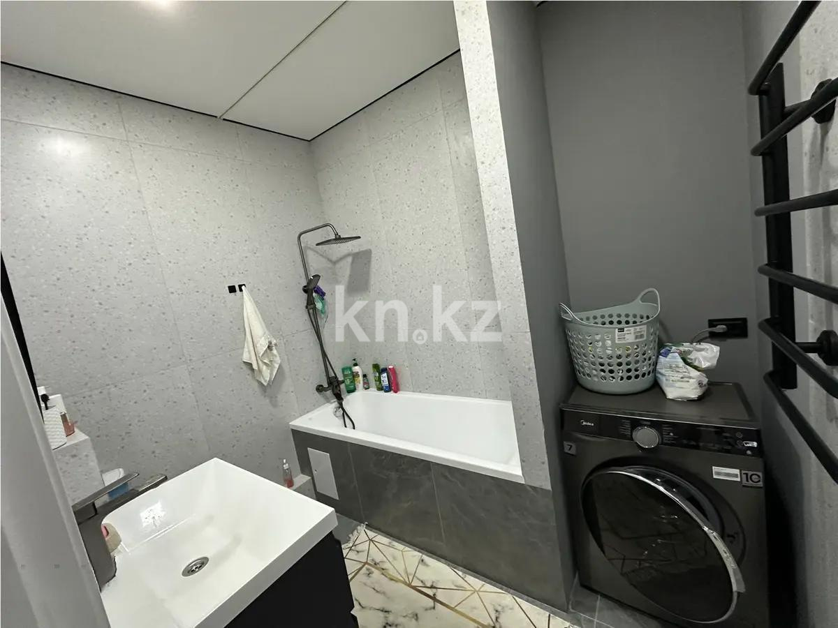 Продажа 3-комнатной квартиры, 75 м², пр. Райымбека, дом  210/7 в Алматы - фото 4