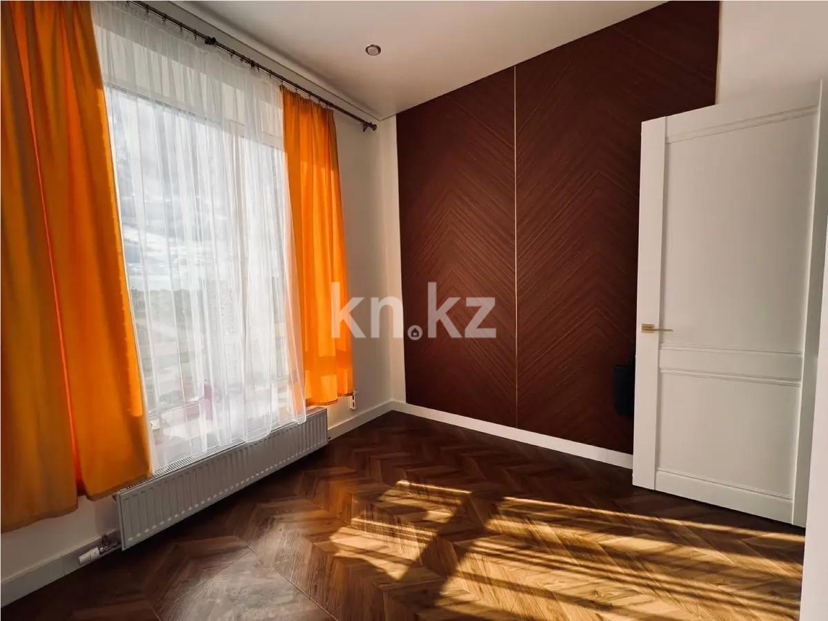 Продажа 1-комнатной квартиры, 35 м², ул. Айтматова, дом  77/10 - Продажа  однокомнатных квартир в Астане с фото фото 1 из 4