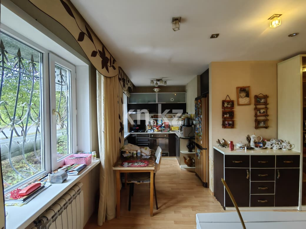 Продажа 2-комнатной квартиры, 41 м², ул. Можайского, дом  11 - Продажа квартир в Караганде фото 5 из 25