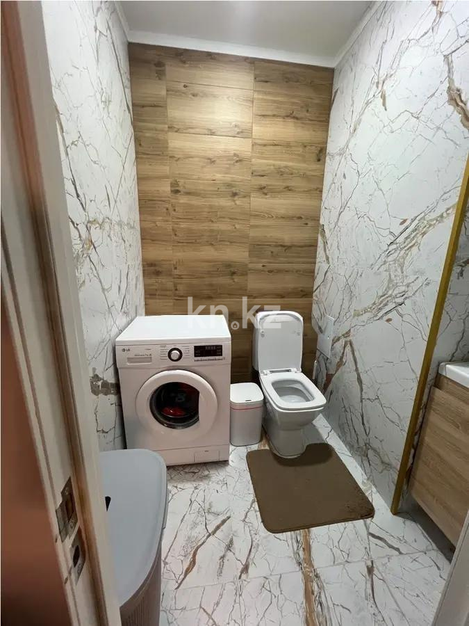 Продажа 3-комнатной квартиры, 100 м², ул. Кенесары хана, дом  54/18 в Алматы - фото 4