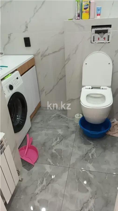 Продажа 3-комнатной квартиры, 75 м², ул. Нажимеденова, дом  64 в Астане - фото 4