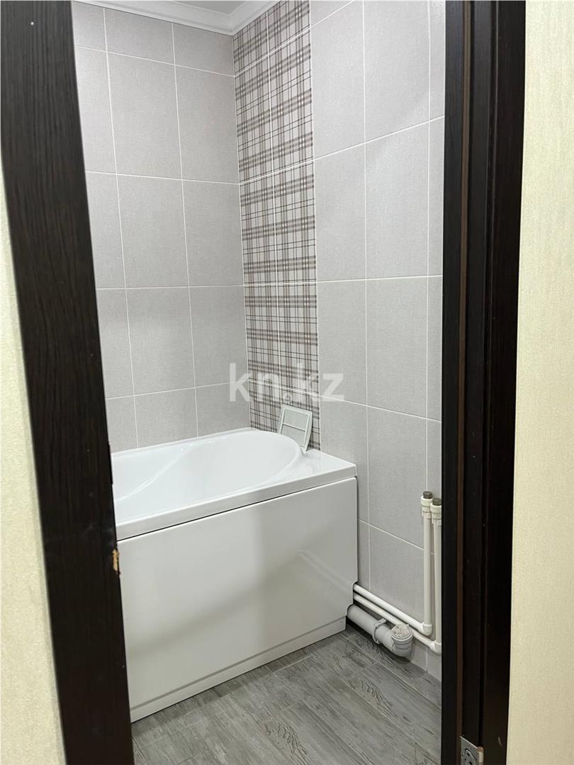 Продажа 1-комнатной квартиры, 34 м², мкр-н 8 в Темиртау - фото 6