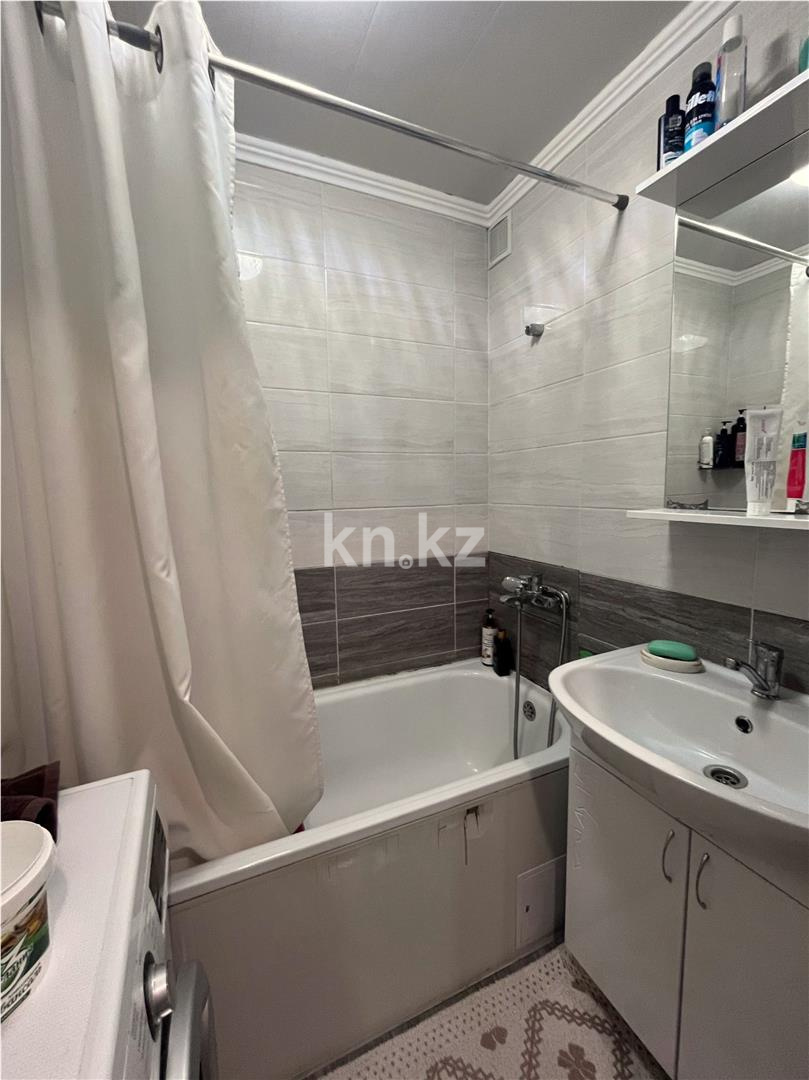 Продажа 3-комнатной квартиры, 69 м² в Караганде - фото 9