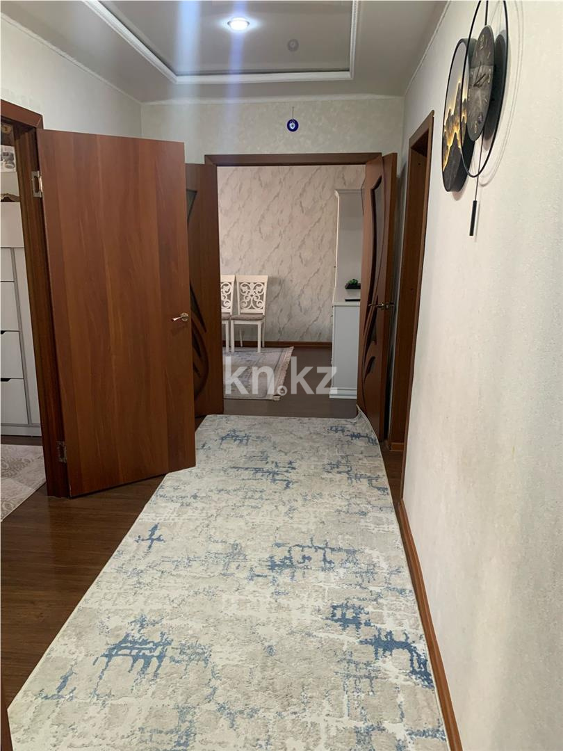 Продажа 5-комнатной квартиры, 99 м², пр. Н. Абдирова, дом  15 - Продажа  пятикомнатных квартир в Караганде фото 14 из 18