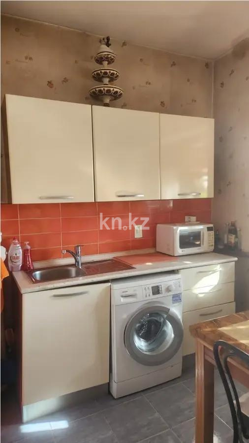 Продажа 3-комнатной квартиры, 72 м², мкр-н Тастак-2, дом  21 в Алматы - фото 4