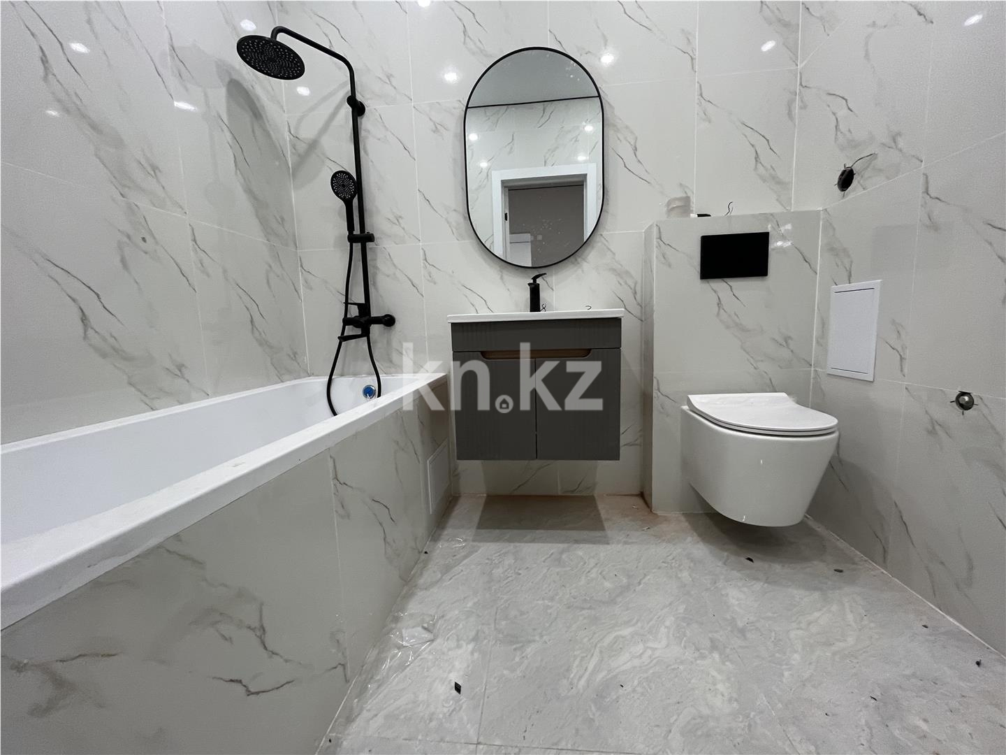 Продажа 2-комнатной квартиры, 45 м², ул. Туркестан в Астане - фото 6