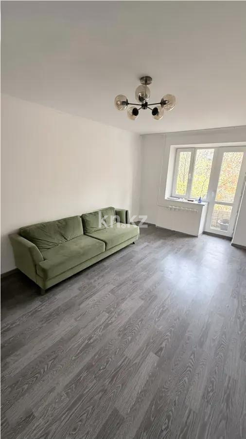 Продажа 3-комнатной квартиры, 52.3 м², ул. Жандосова, дом  174 - Продажа  трехкомнатных квартир в Алматы без посредников фото 1 из 5