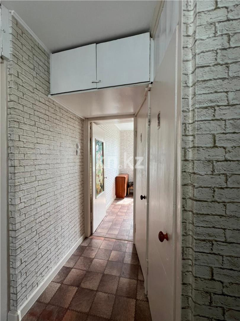 Продажа 2-комнатной квартиры, 45 м², 15 мкр. в Караганде - фото 15