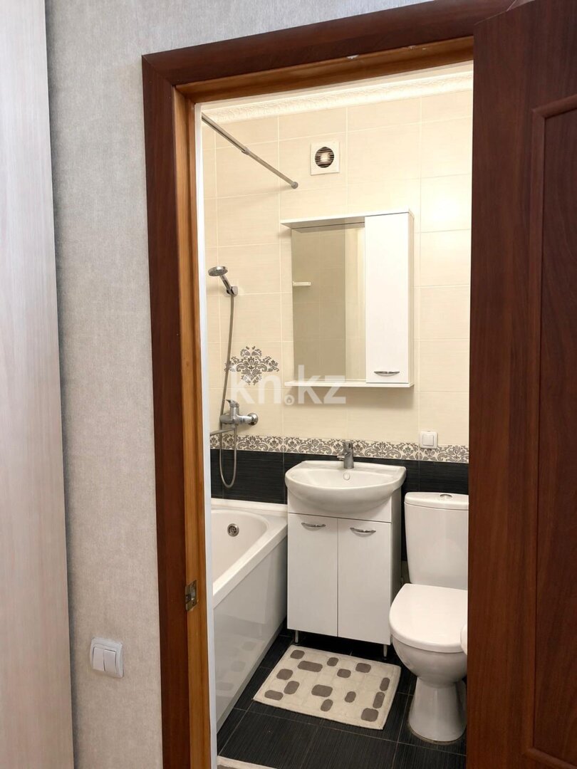 Продажа 2-комнатной квартиры, 72 м² в Астане - фото 11