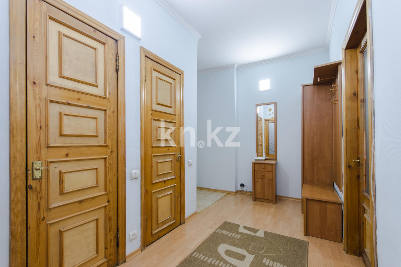 Аренда 2-комнатной квартиры посуточно, 50 м², Самал-1 мкр-н, дом  18 - Продажа квартир в Алматы фото 12 из 19