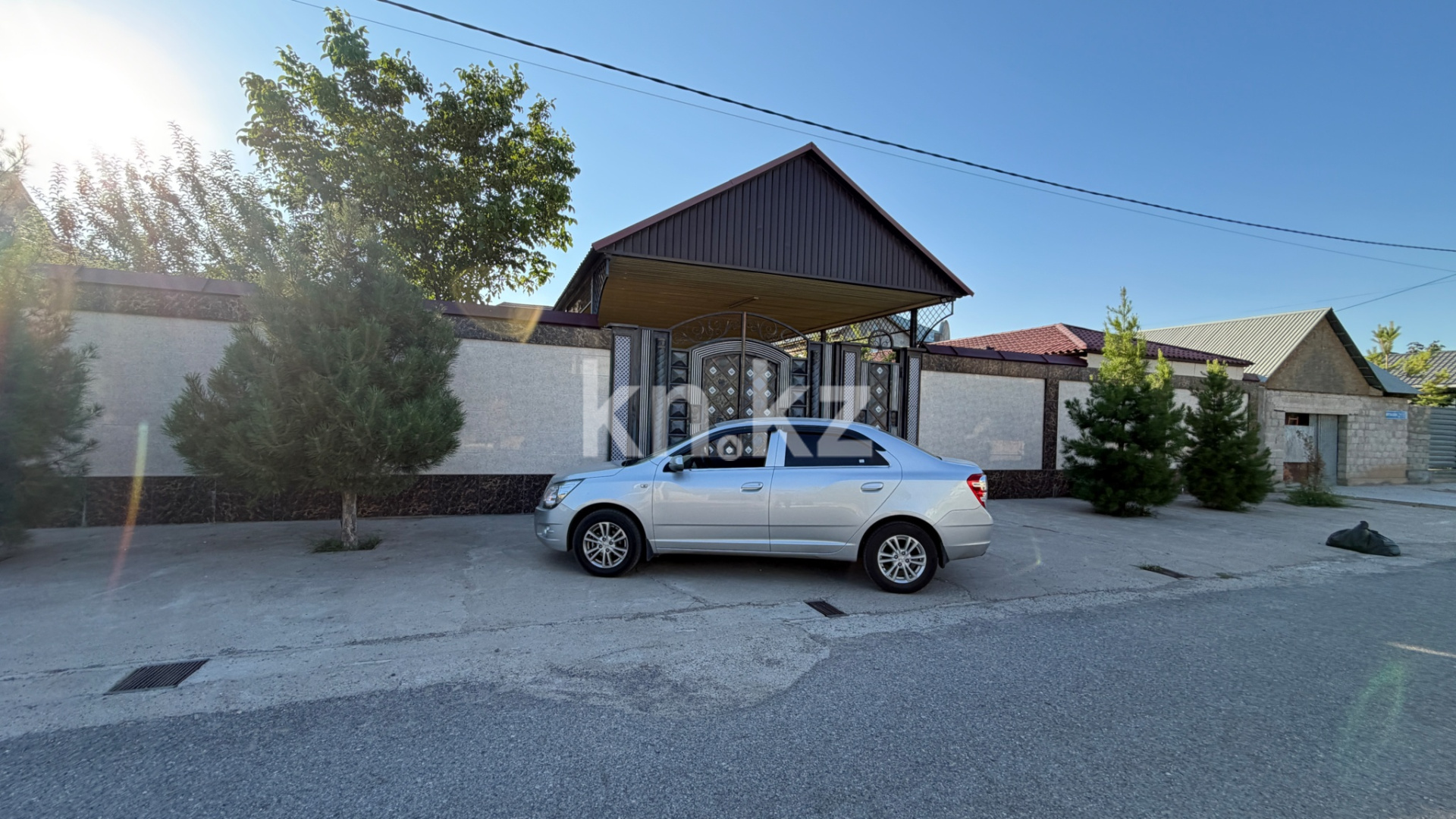 Продажа 5-комнатного дома, 228 м² - Продажа квартир в Балхаше фото 2 из 31