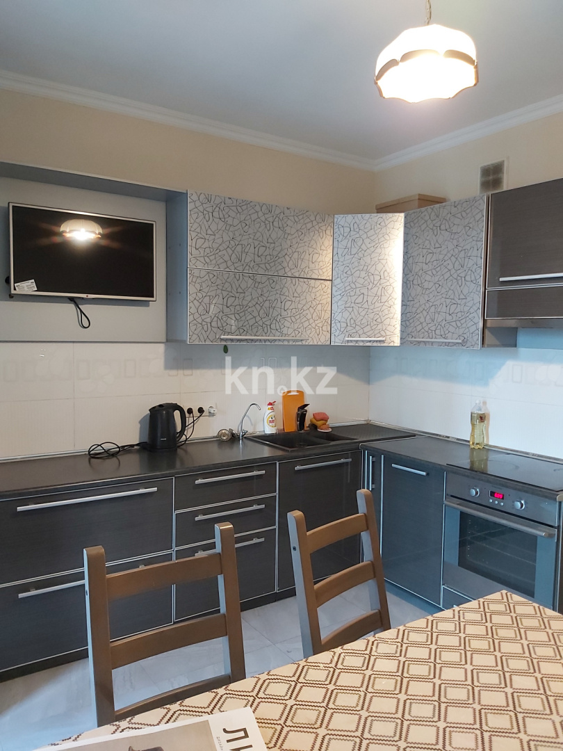 Аренда 2-комнатной квартиры, 80 м² - Аренда квартир помесячно в Алматы фото 7 из 14