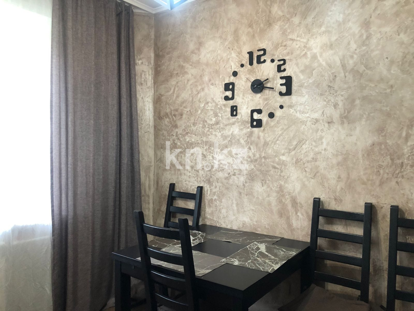 Аренда 1-комнатной квартиры посуточно, 40 м², мкр-н Степной-2, дом  73 - Аренда квартир посуточно в Караганде без посредников фото 4 из 11