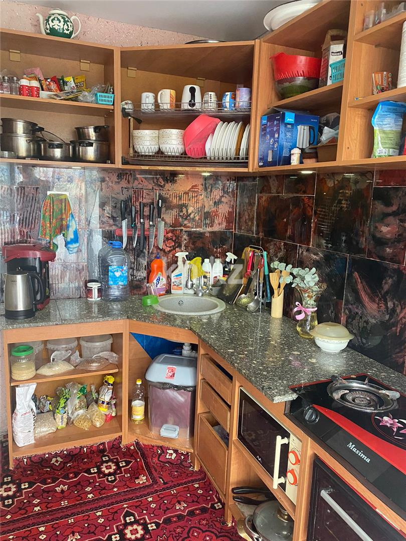 Продажа 3-комнатной квартиры, 56 м², ул. 6-й мик-н в Темиртау - фото 5