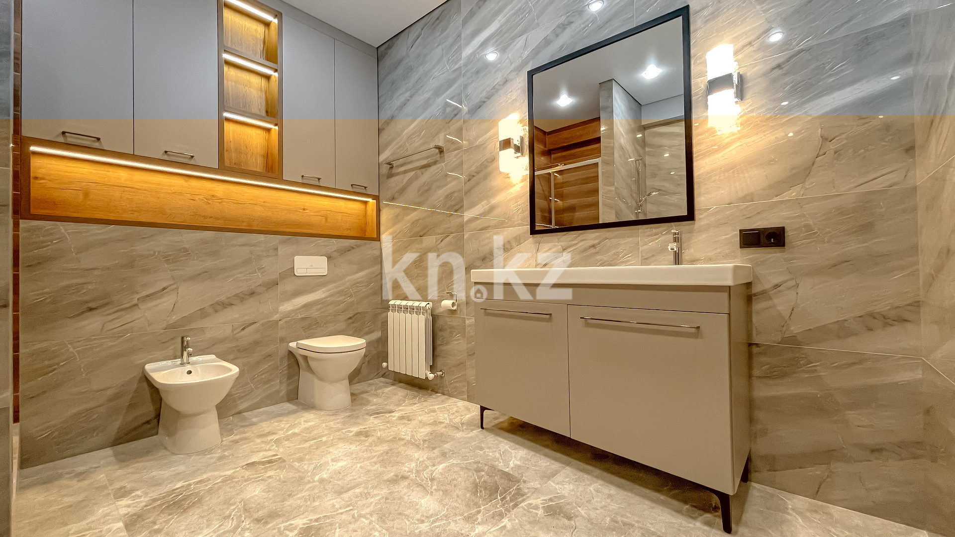 Продажа 3-комнатной квартиры, 215 м² в Алматы - фото 26