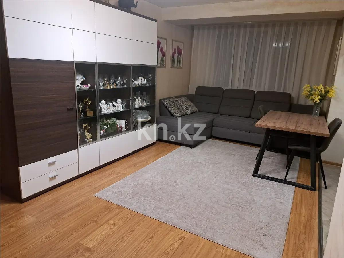 Продажа 4-комнатной квартиры, 82 м², ул. Карасай батыра, дом  193а - Продажа квартир в Алматы фото 1 из 11