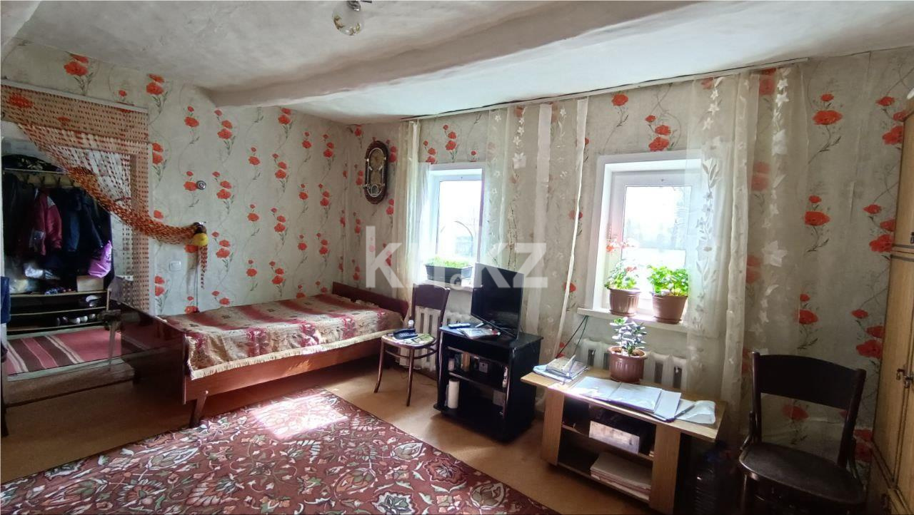 Продажа 1-комнатного дома, 30 м², ул. Локомотивная - Продажа  однокомнатных домов, коттеджей в Караганде фото 1 из 12