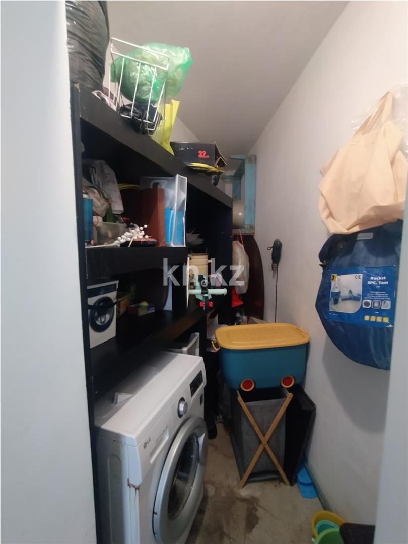 Продажа 5-комнатной квартиры, 105 м², мкр. Голубые Пруды - Продажа  пятикомнатных квартир в Караганде фото 19 из 22