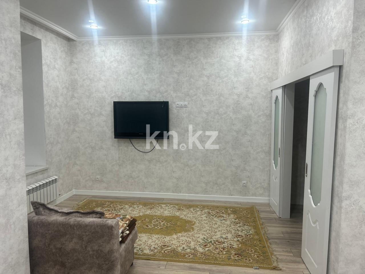 Продажа 2-комнатной квартиры, 42 м², ул. Ашимова, дом  21а - Продажа  двухкомнатных квартир в Караганде фото 1 из 10