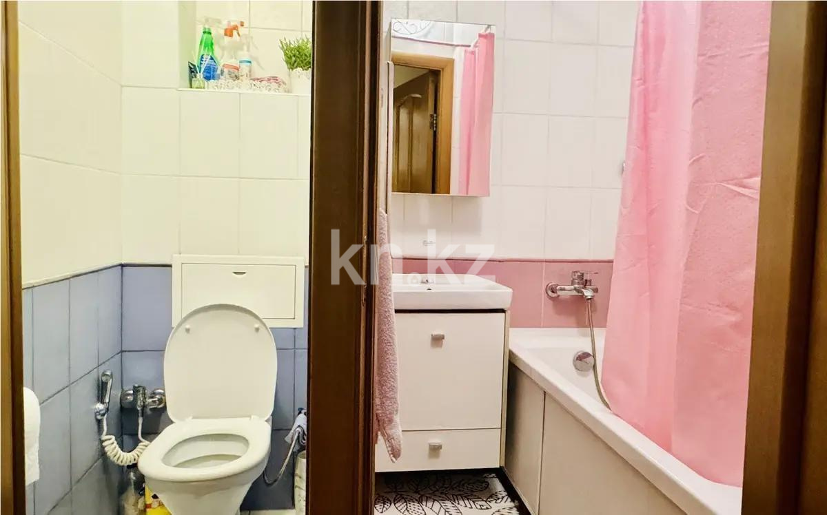 Продажа 4-комнатной квартиры, 74 м², пр. Сейфуллина, дом  452 в Алматы - фото 4