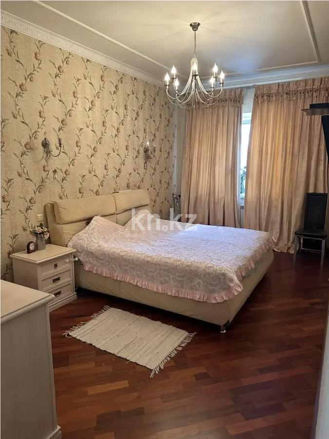 Продажа 2-комнатной квартиры, 90 м² в Алматы