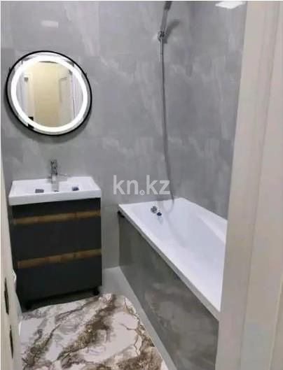 Продажа 1-комнатной квартиры, 40 м², ул. Нажимеденова, дом  29 в Астане - фото 3
