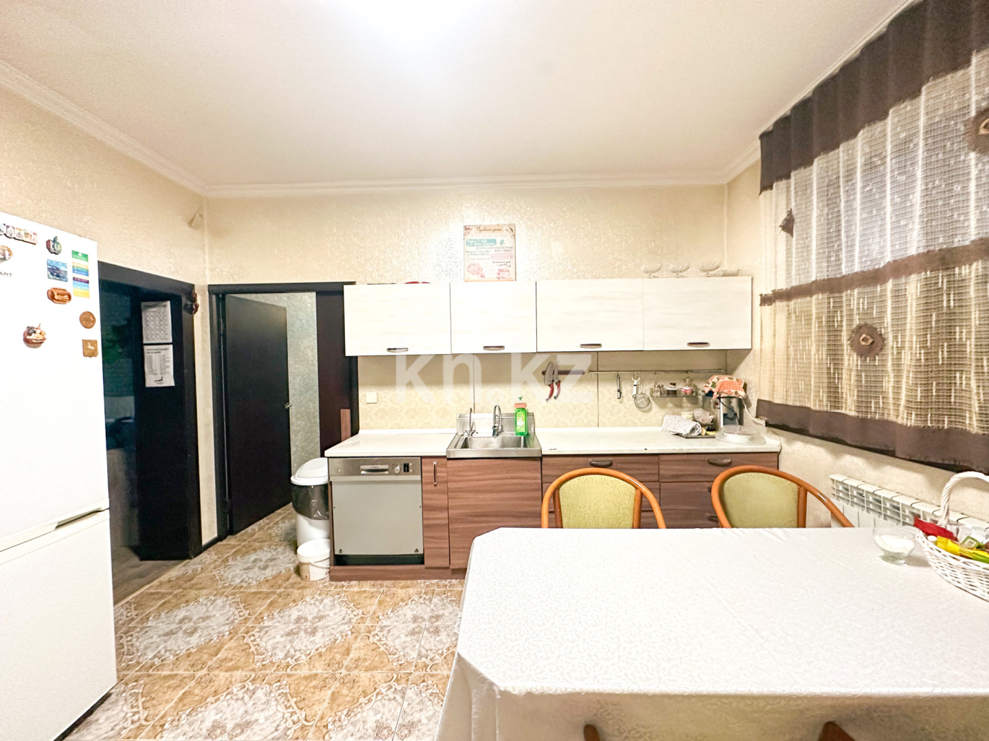 Продажа 5-комнатного дома, 195.6 м², мкр-н Калкаман-2, дом  23/1 - Продажа домов и коттеджей в Алматы фото 27 из 40