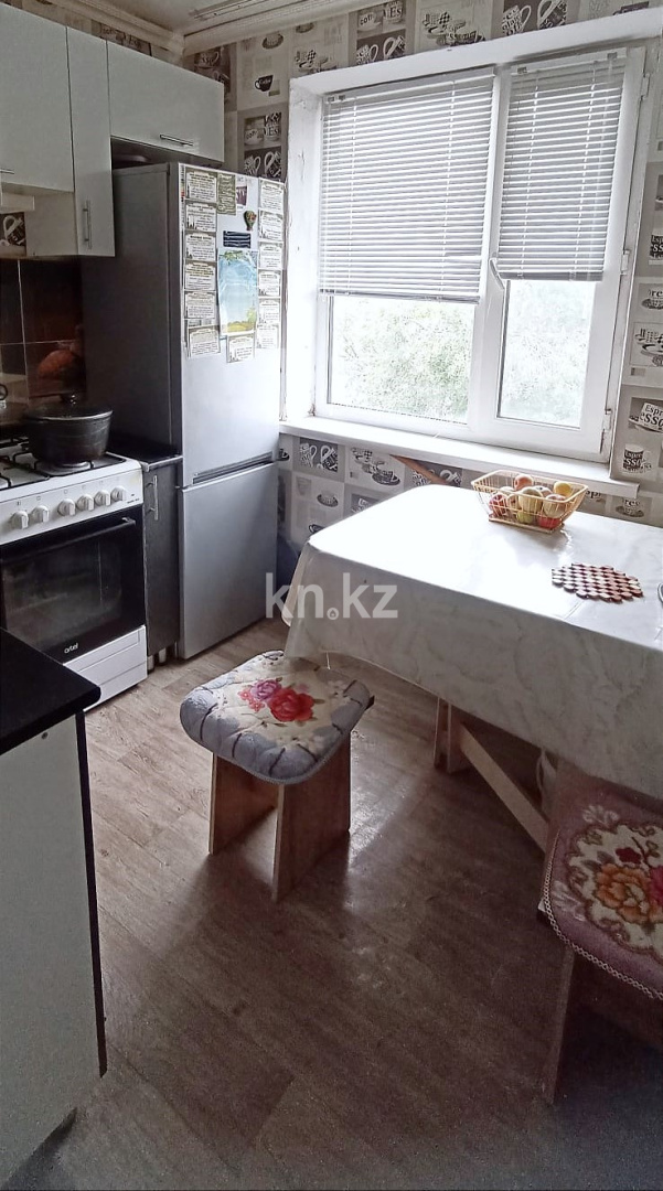 Продажа 4-комнатной квартиры, 61 м², ул. Абая в Темиртау - фото 11