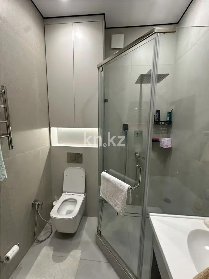 Продажа 3-комнатной квартиры, 97 м², ул. Токпанова, дом  8/1 в Астане - фото 5