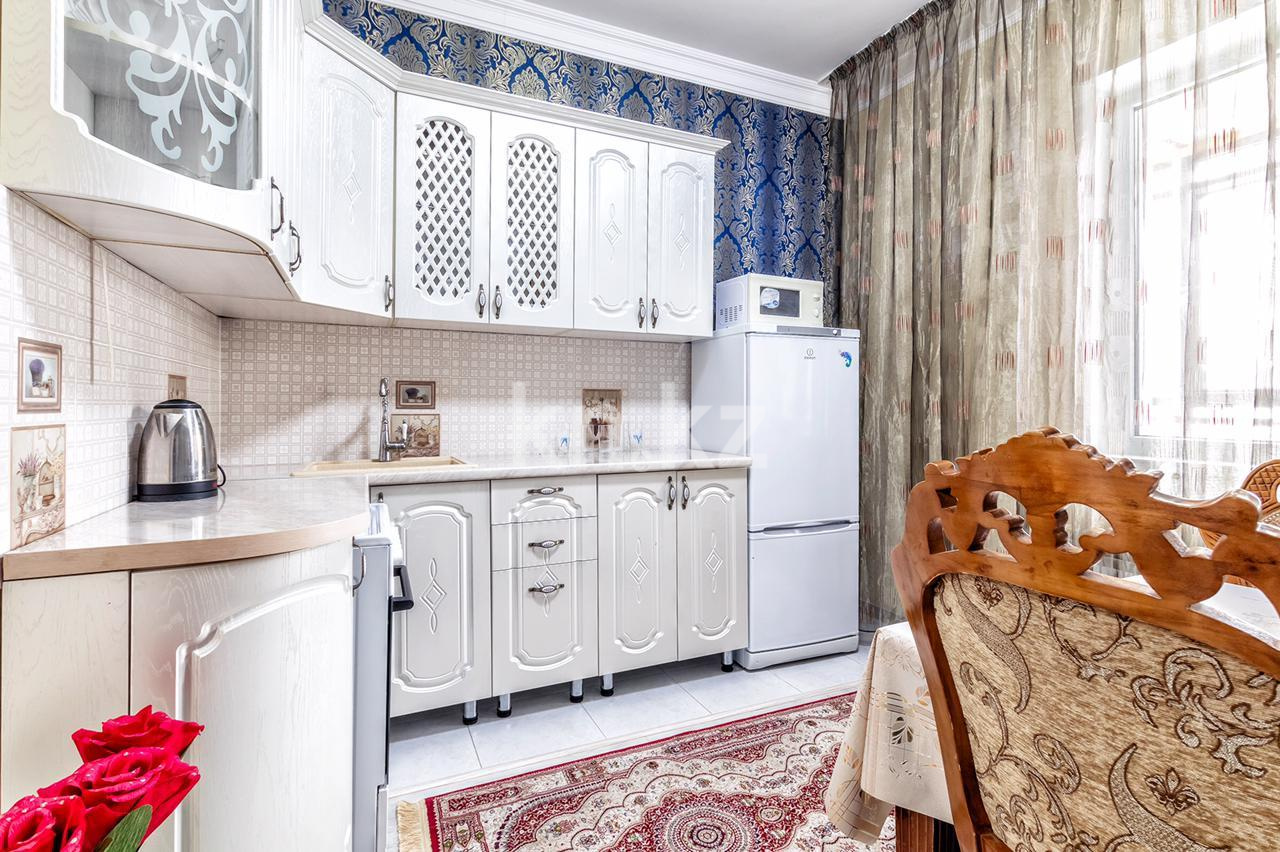 Аренда 1-комнатной квартиры посуточно, 50 м², пр. Кабанбай батыра, дом  29 - ул. Достык - Аренда  однокомнатных квартир посуточно в Астане с фото фото 1 из 11