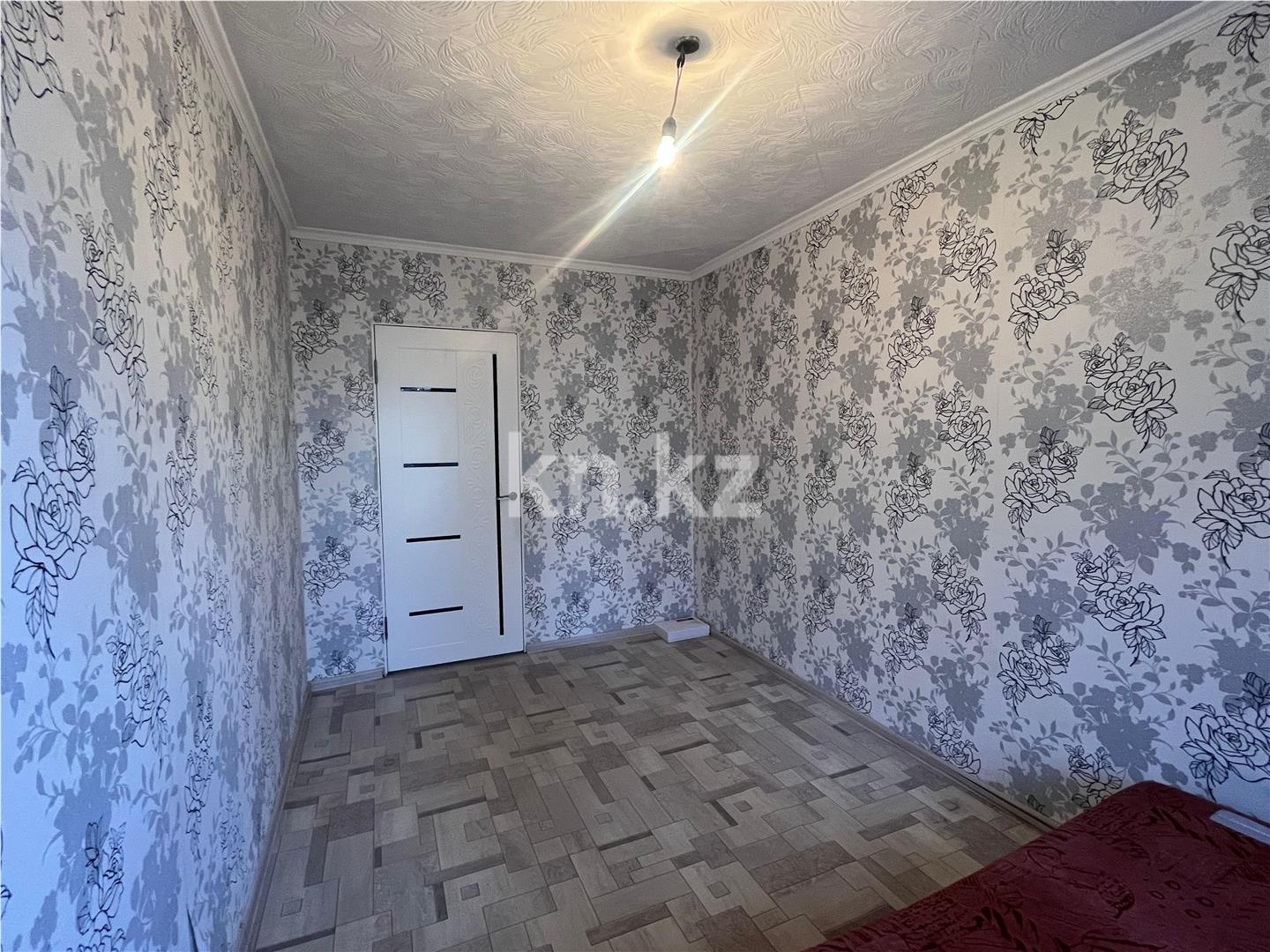 Продажа 2-комнатной квартиры, 42 м², мкр-н 12 в Караганде - фото 5
