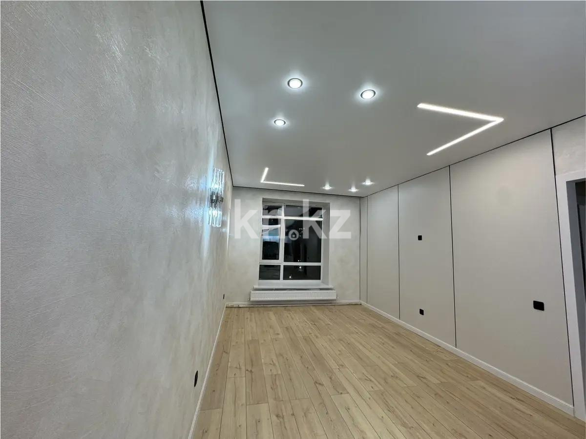 Продажа 2-комнатной квартиры, 39.5 м², ул. Тынышбайулы, дом  6 стр в Астане