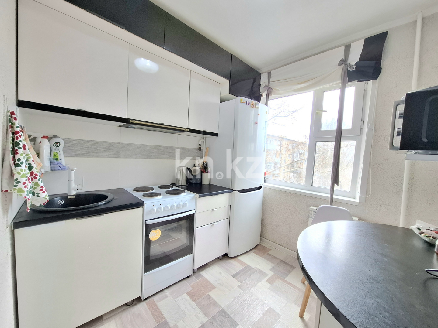 Продажа 3-комнатной квартиры, 64 м² - Продажа квартир в Караганде фото 15 из 18