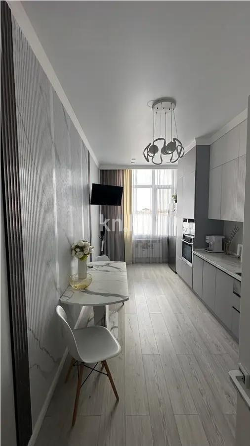 Продажа 3-комнатной квартиры, 90 м², ул. Кумисбекова, дом  2 - Аренда квартир посуточно в Темиртау фото 3 из 4