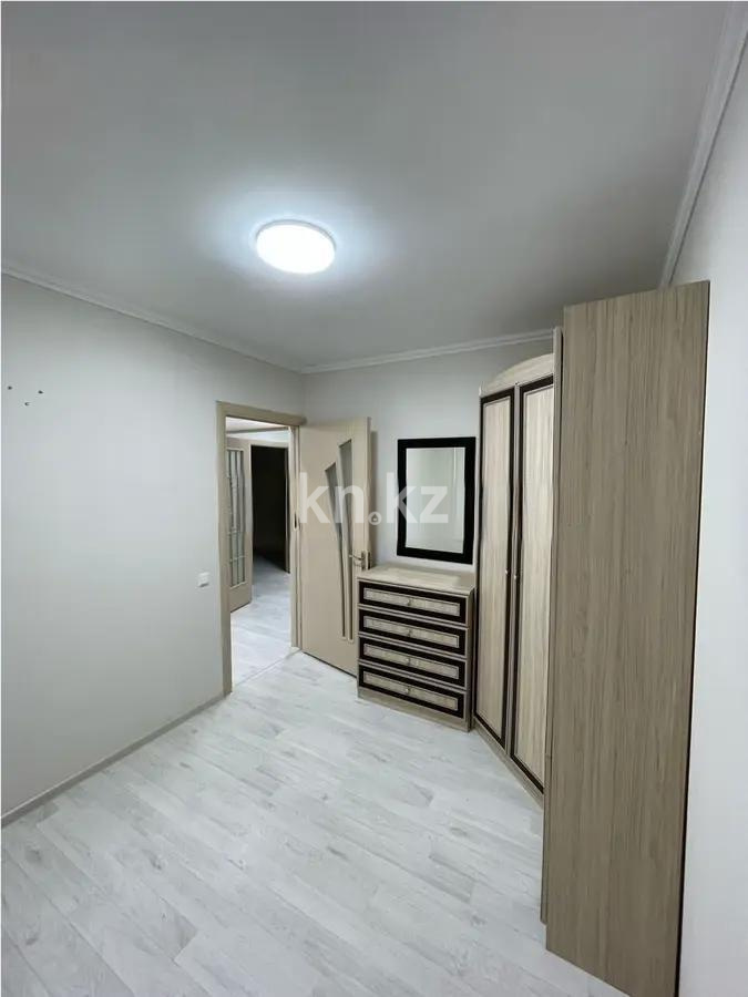 Продажа 3-комнатной квартиры, 56 м², мкр-н 6, дом  17а в Алматы - фото 3