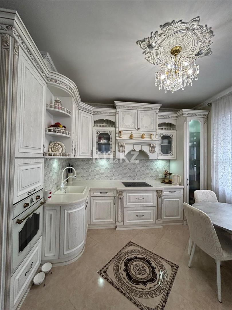 Продажа 3-комнатной квартиры, 84 м², ул. Ержанова, дом  34/1 - Продажа квартир в Караганде фото 9 из 17