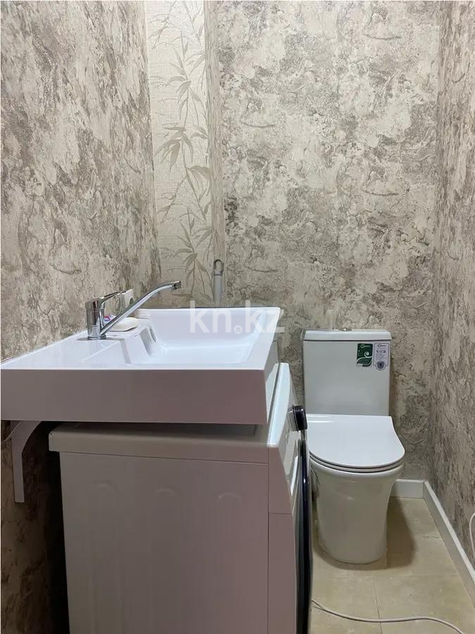 Продажа 3-комнатной квартиры, 73.2 м², ул. Айтматова в Астане - фото 6