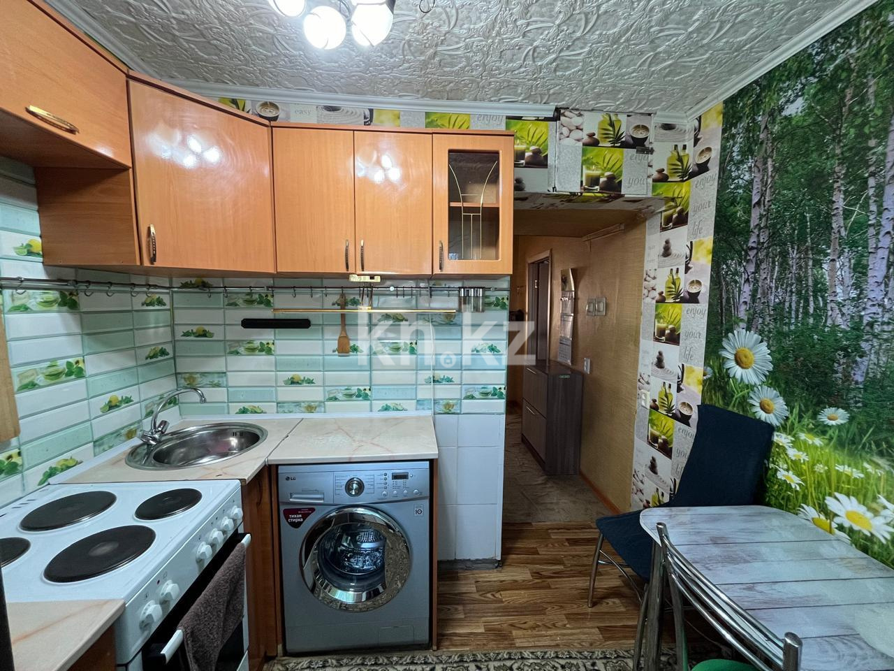 Продажа 3-комнатной квартиры, 60 м², мкр-н 19 в Караганде - фото 8