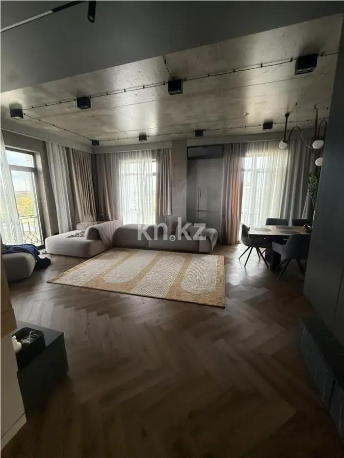 Продажа 4-комнатной квартиры, 157 м², ул. Аманжолова, дом  14/1 - Продажа  четырехкомнатных квартир в Караганде без посредников фото 1 из 11