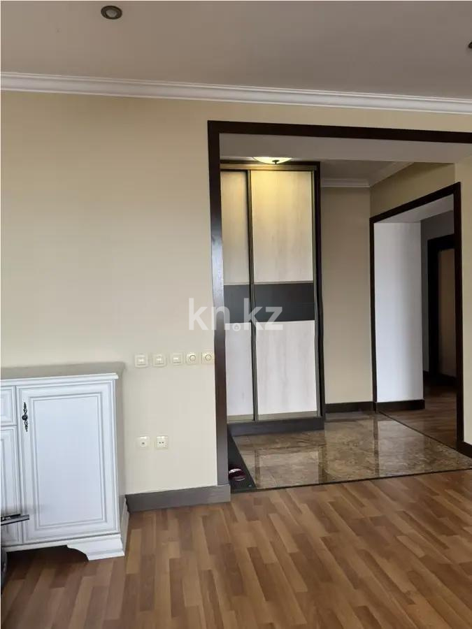 Продажа 4-комнатной квартиры, 138 м² - Продажа четырехкомнатных квартир в кирпичном доме в Казахстане - страница 2 фото 1 из 3