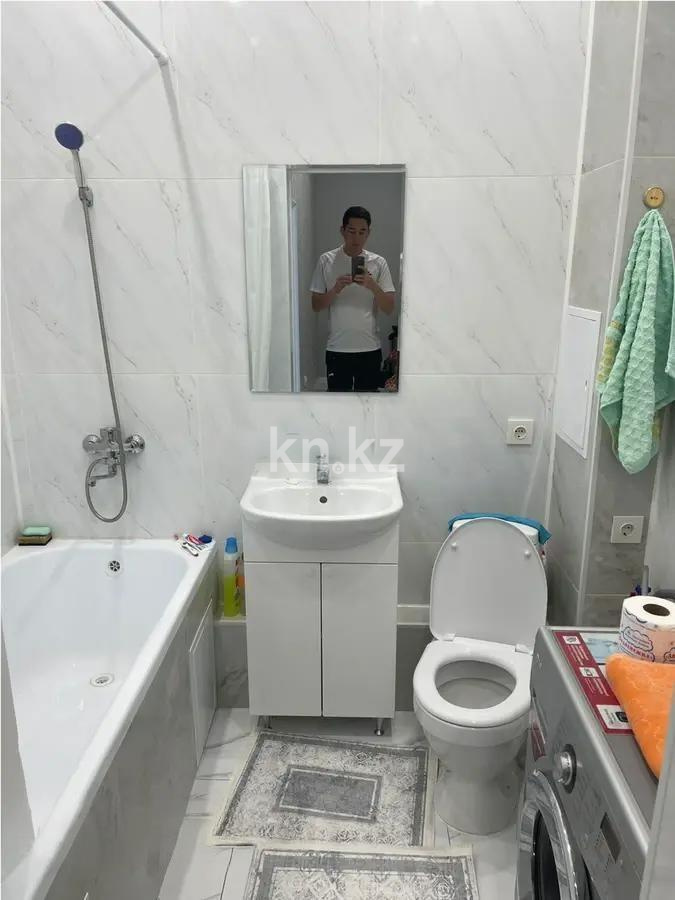 Продажа 1-комнатной квартиры, 38 м², ул. А-52, дом  8 в Астане - фото 3
