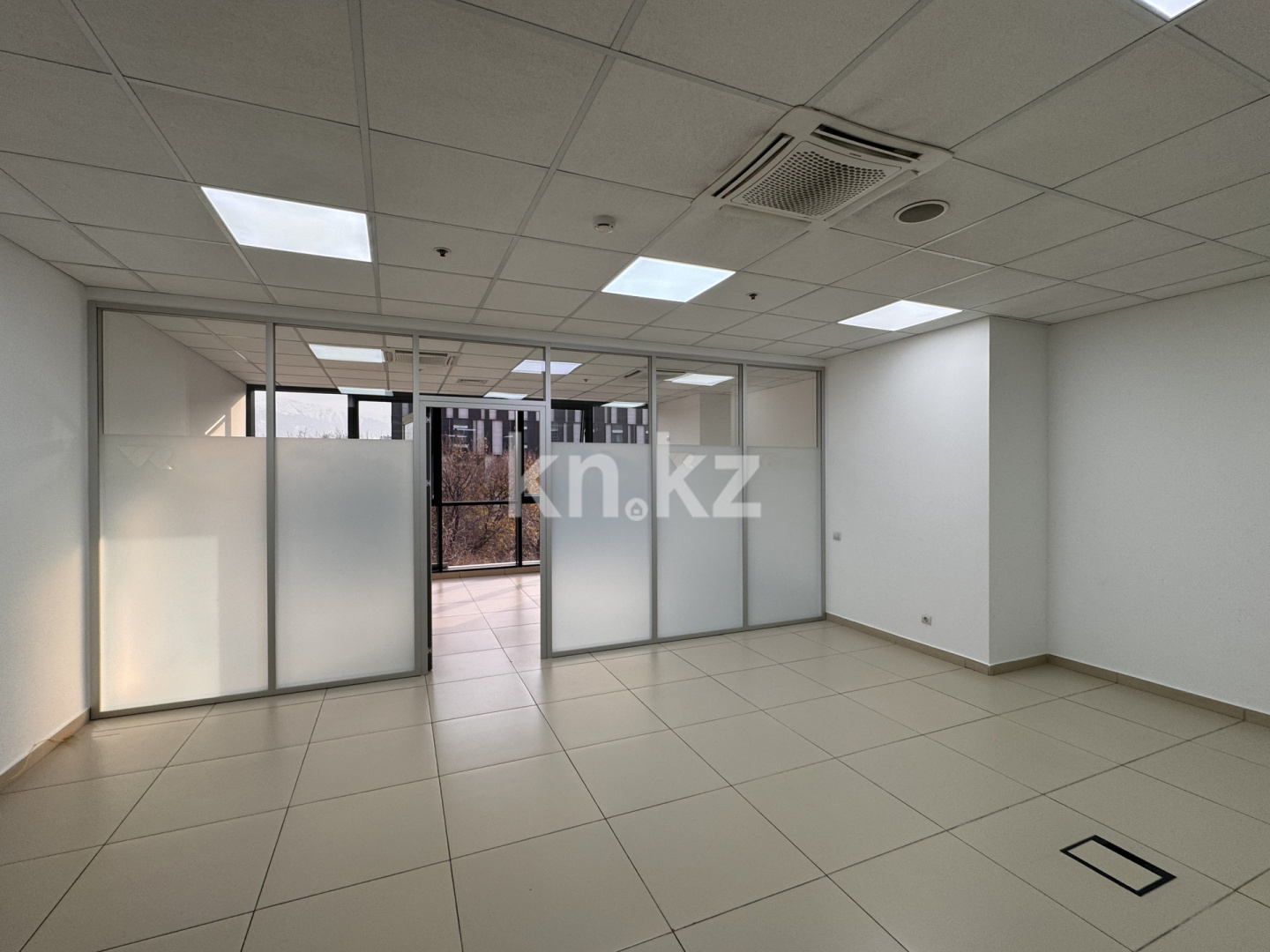 Аренда , пр. Абылай хана, дом  53 - Продажа квартир в Алматы фото 8 из 12