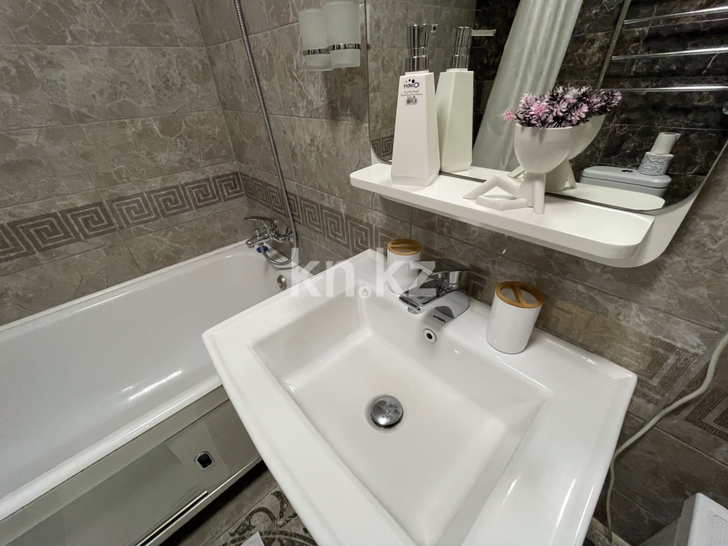 Аренда 1-комнатной квартиры посуточно, 40 м² - Аренда недвижимости в Алматы - страница 8 фото 11 из 35