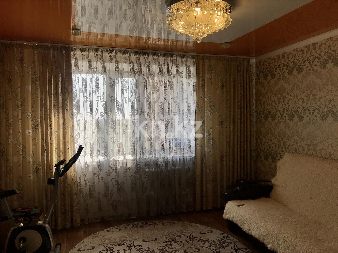 Продажа 2-комнатной квартиры, 49 м², пр. Бухар-жырау, дом  96 - Продажа  двухкомнатных квартир в Караганде фото 1 из 26