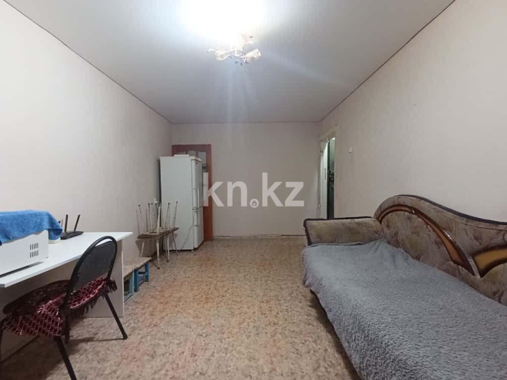 Продажа 1-комнатной квартиры, 31 м², мкр-н 16, дом  16 - Продажа  однокомнатных квартир в Караганде фото 2 из 9