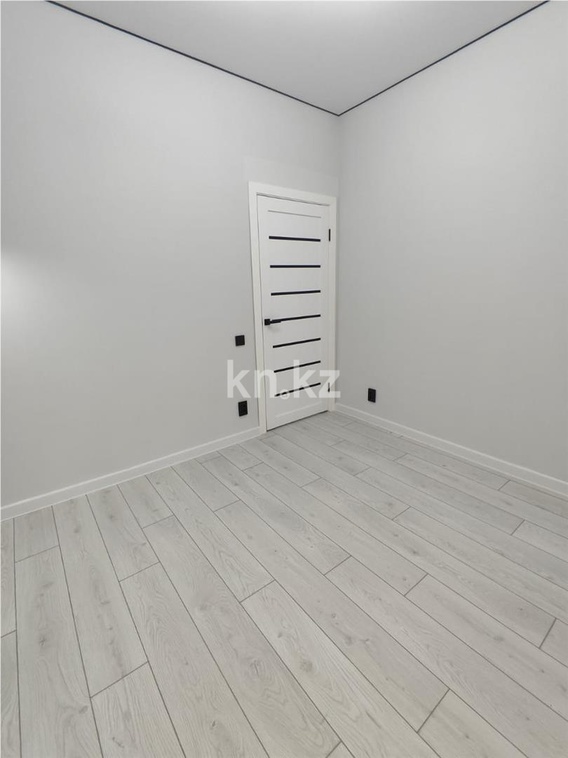 Продажа 2-комнатной квартиры, 33 м², ул. Нажимеденова в Астане - фото 4